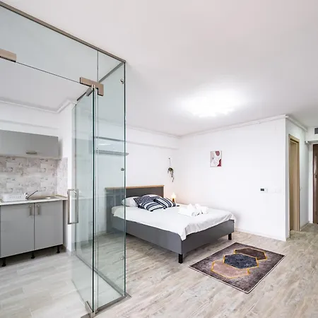 Yusuf Nerva Traian Parking Free * Bucureşti