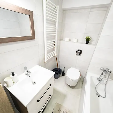 Yusuf Nerva Traian Apartment Bucharest