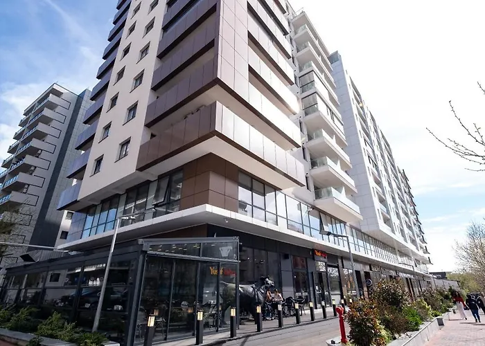 Yusuf Nerva Traian Parking Free Apartmán *